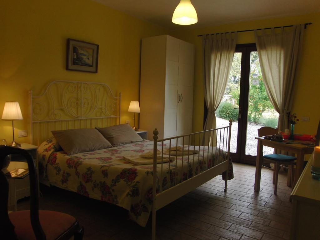 Locanda Degli Etruschi Montalto di Castro Phòng bức ảnh