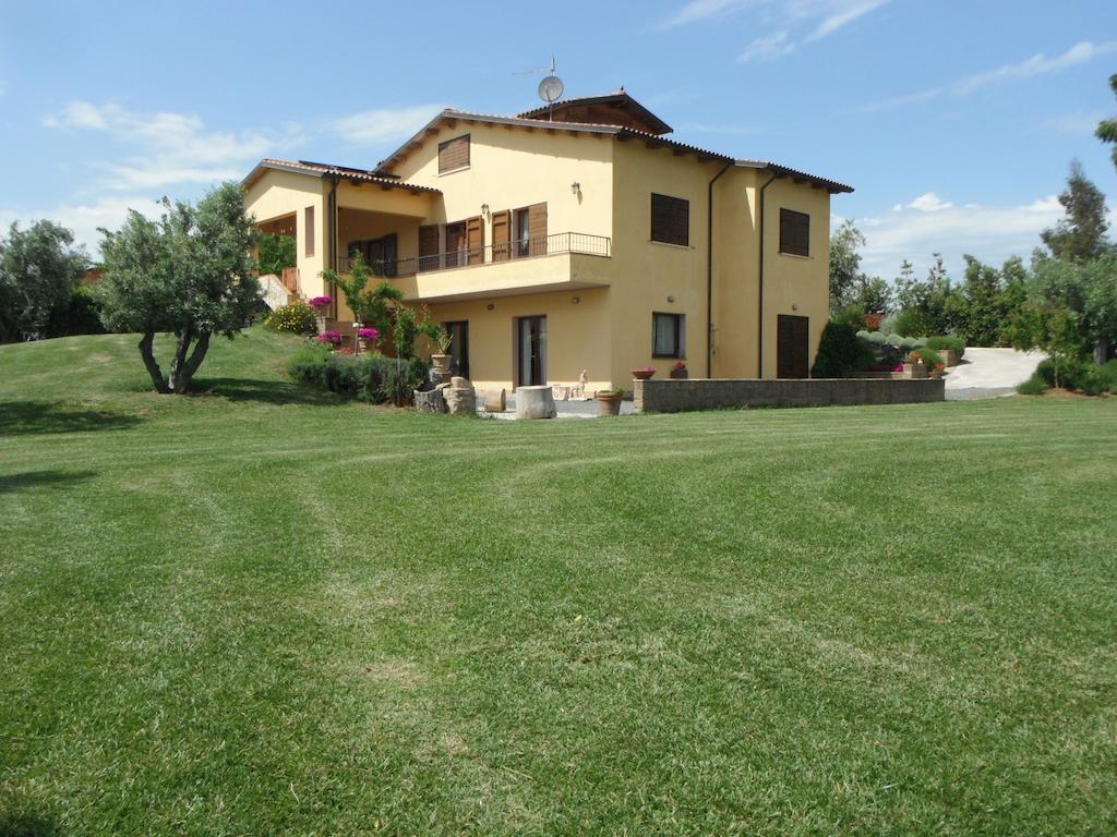 Locanda Degli Etruschi Montalto di Castro Ngoại thất bức ảnh